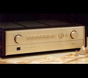 Accuphase C-202